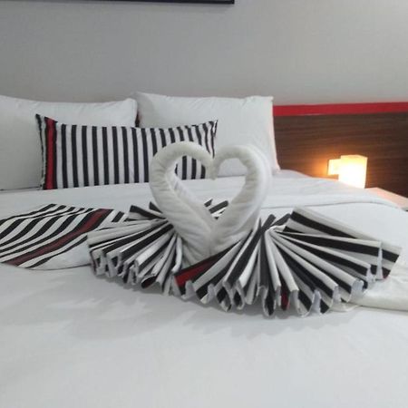 Hi Hotel Senen Cakarta Dış mekan fotoğraf
